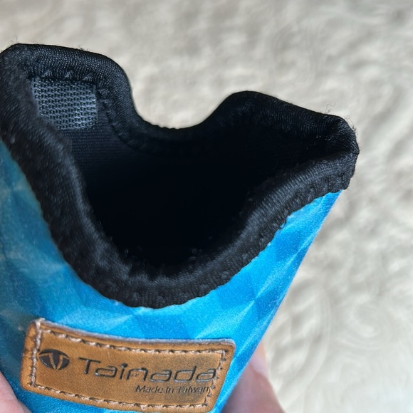 New phone holder for belt - Picture 3 of 4